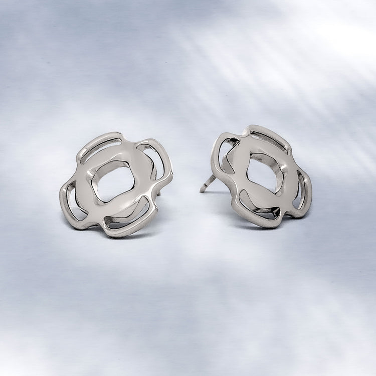 音から生まれるピアス